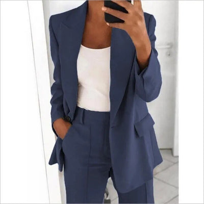 Blazer e Pantaloni Donna per un Look Fresco e Chic