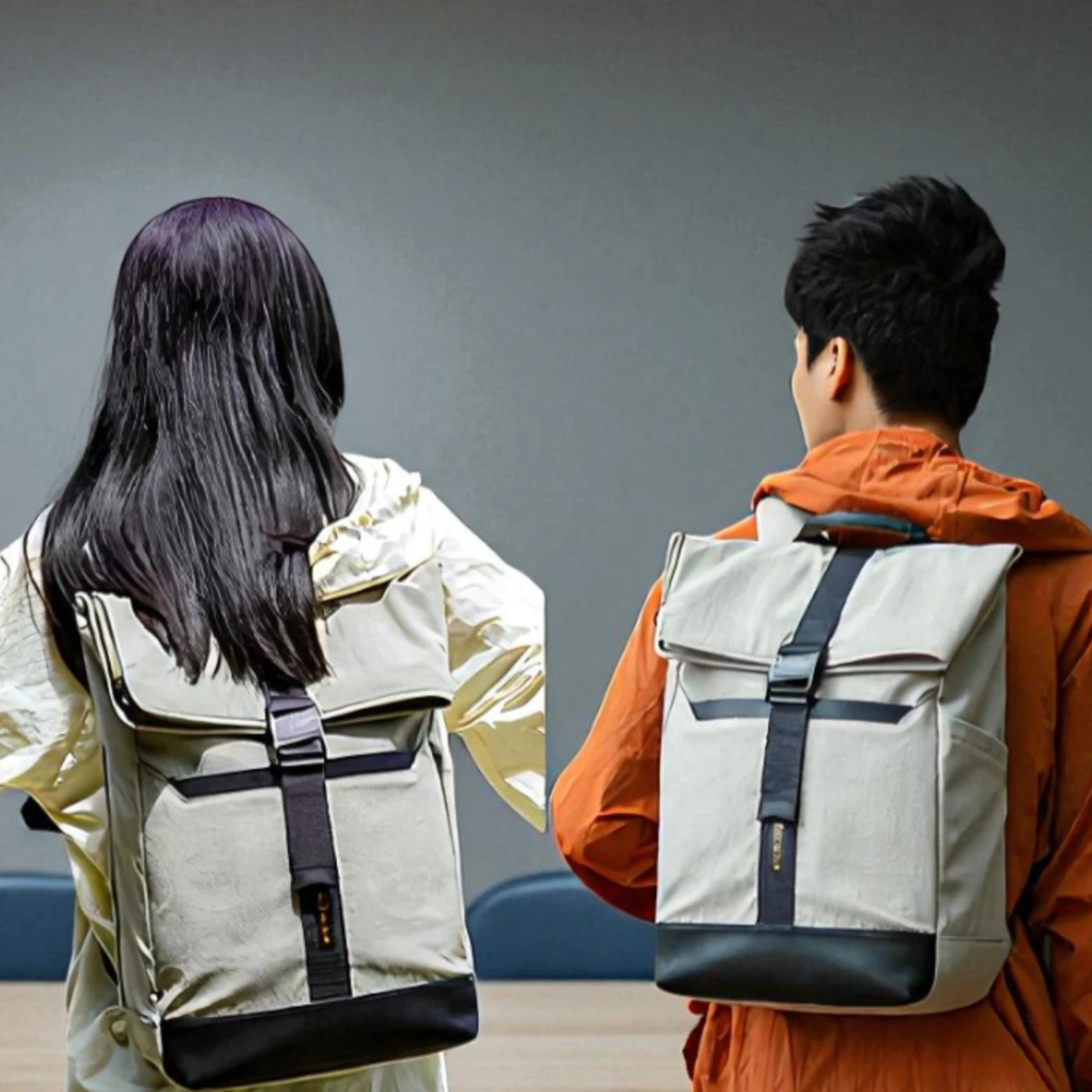 Zaino Impermeabile e Leggero con Chiusura a Rullo Unisex