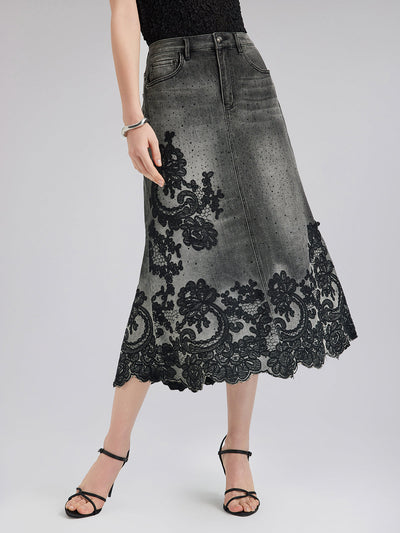 Vanessa – Gonna Svasata in Denim con Ricami per Donna