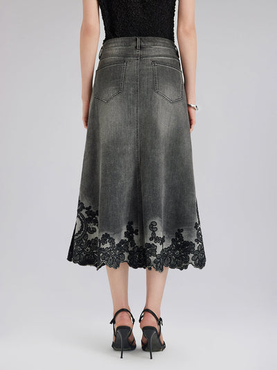 Vanessa – Gonna Svasata in Denim con Ricami per Donna