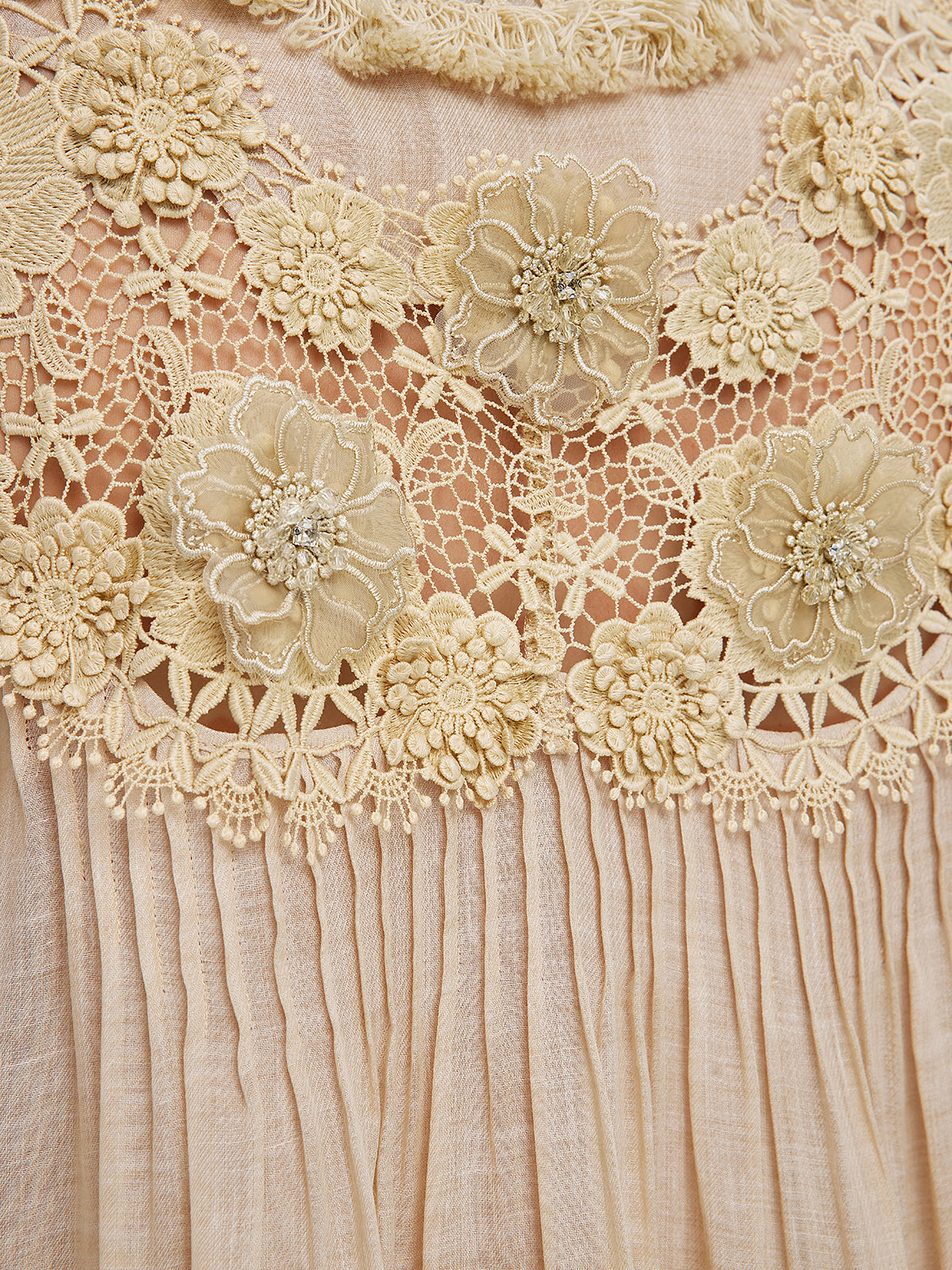 Riley – Blusa Donna in Pizzo con Pieghe e Ricami Floreali
