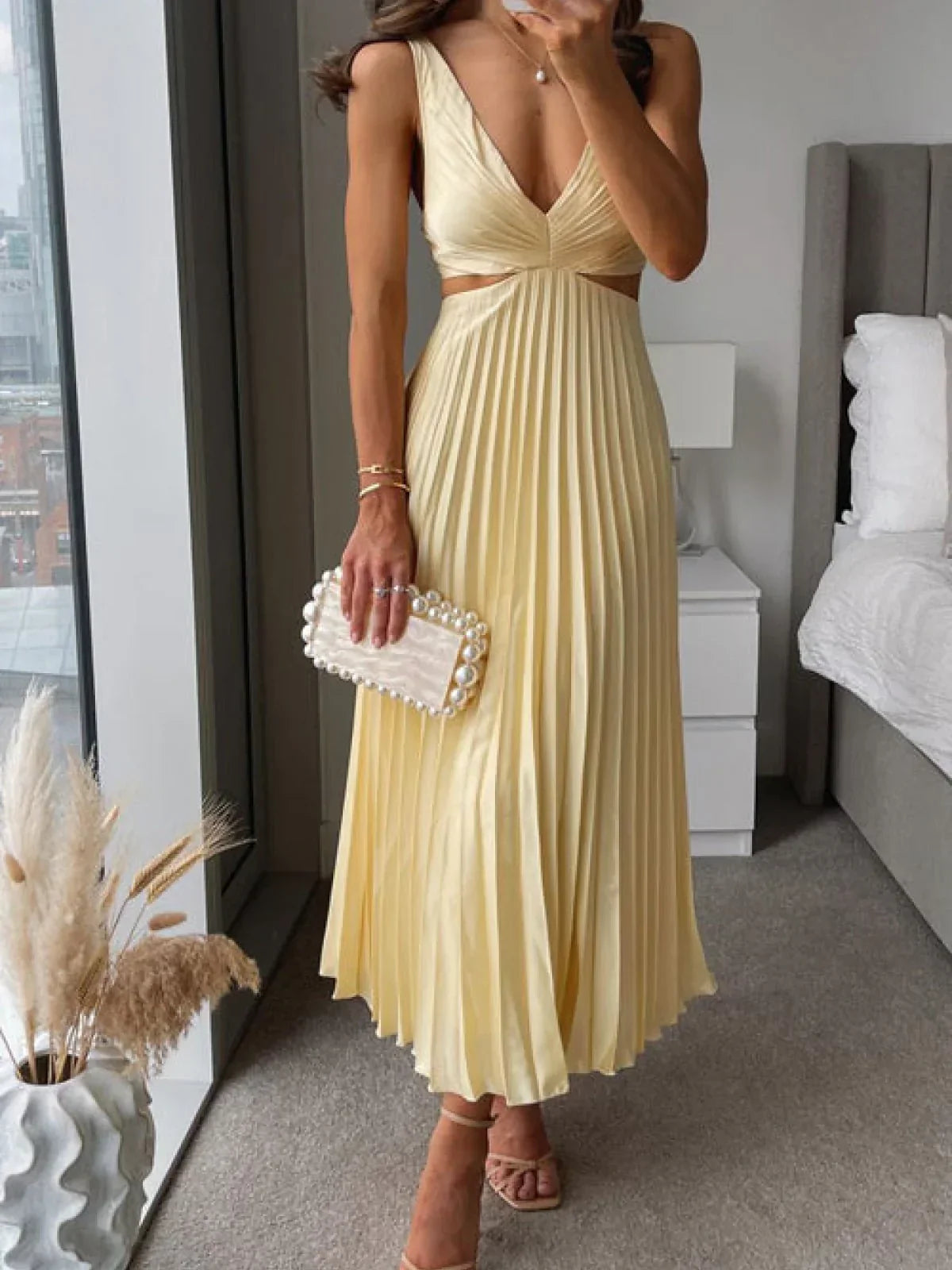 Abito Elegante in Raso Premium Donna