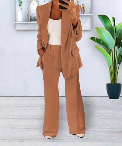 Blazer e Pantaloni Donna per un Look Fresco e Chic